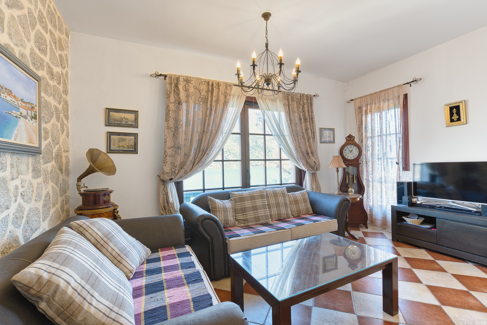 Image of Villa for Sale in Kotor-Kostanica-Montenegro, Image 1